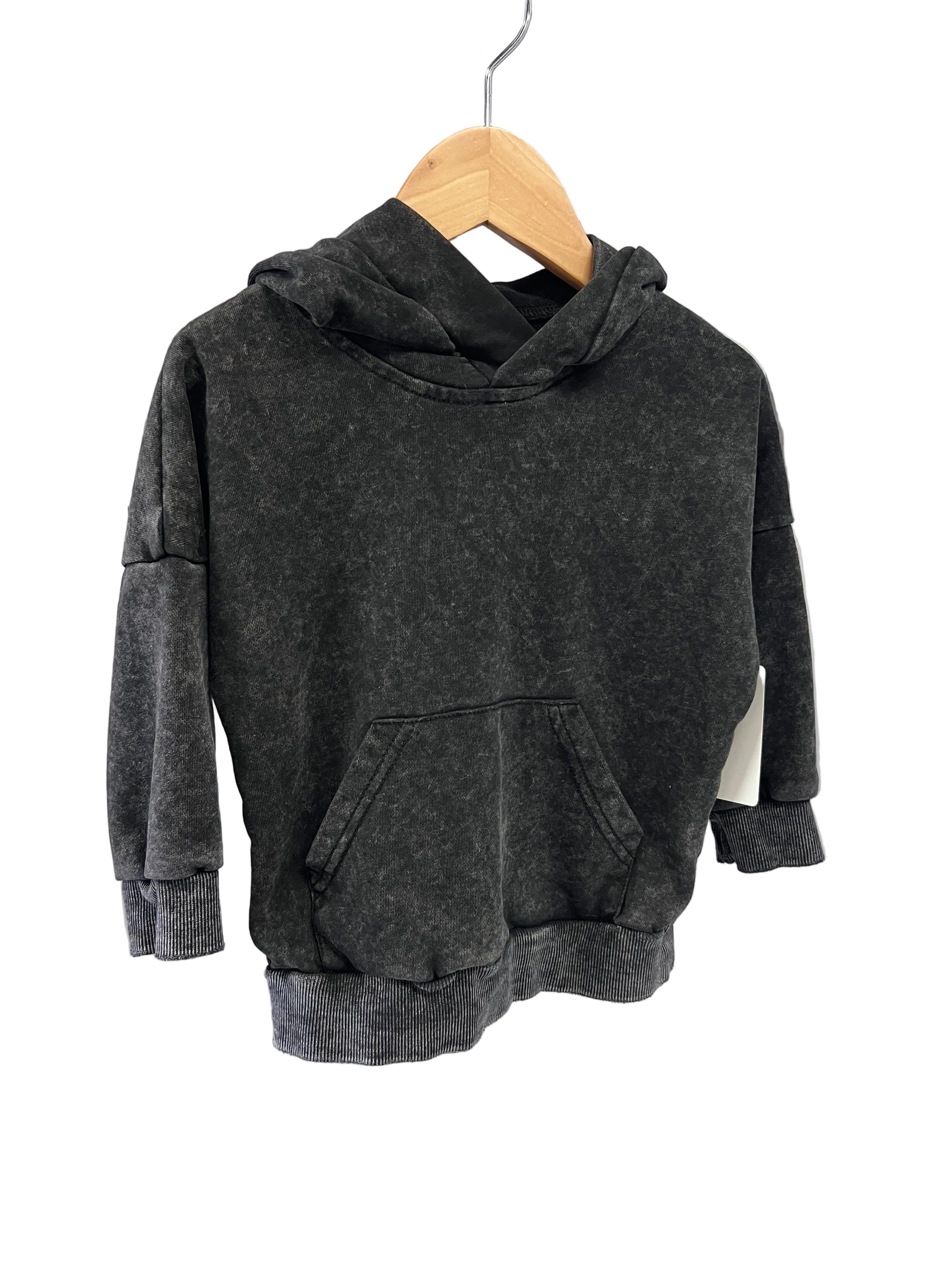 black Misc Sweatshirt, 2t