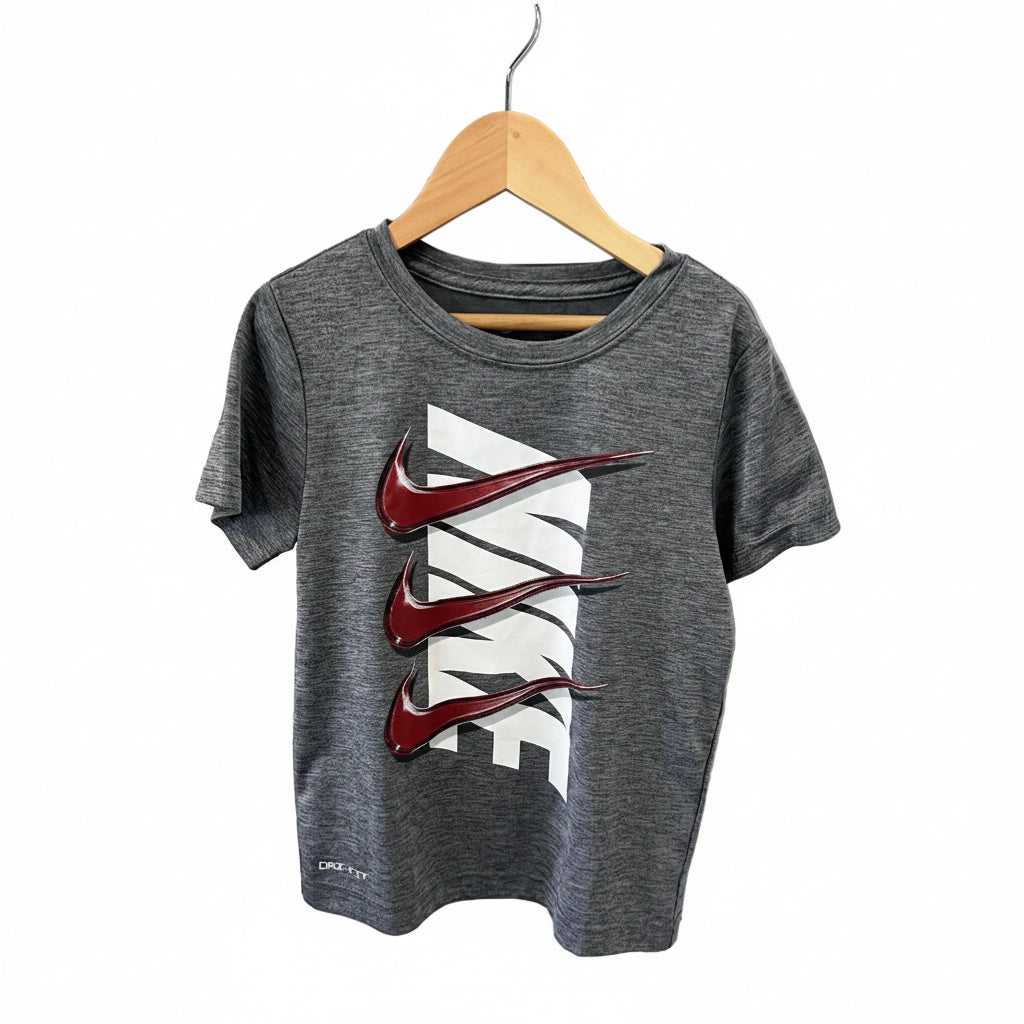 Grey Nike T-Shirt, 5-6y