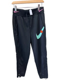 black nike pants, medium