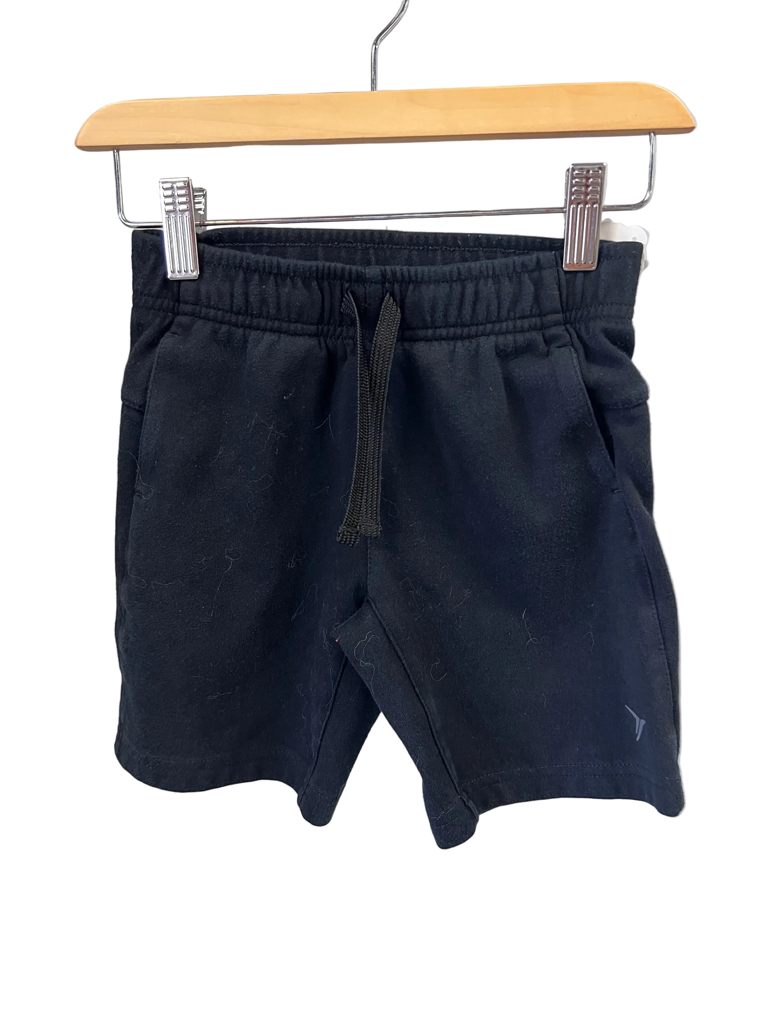 black Old Navy shorts, 4t