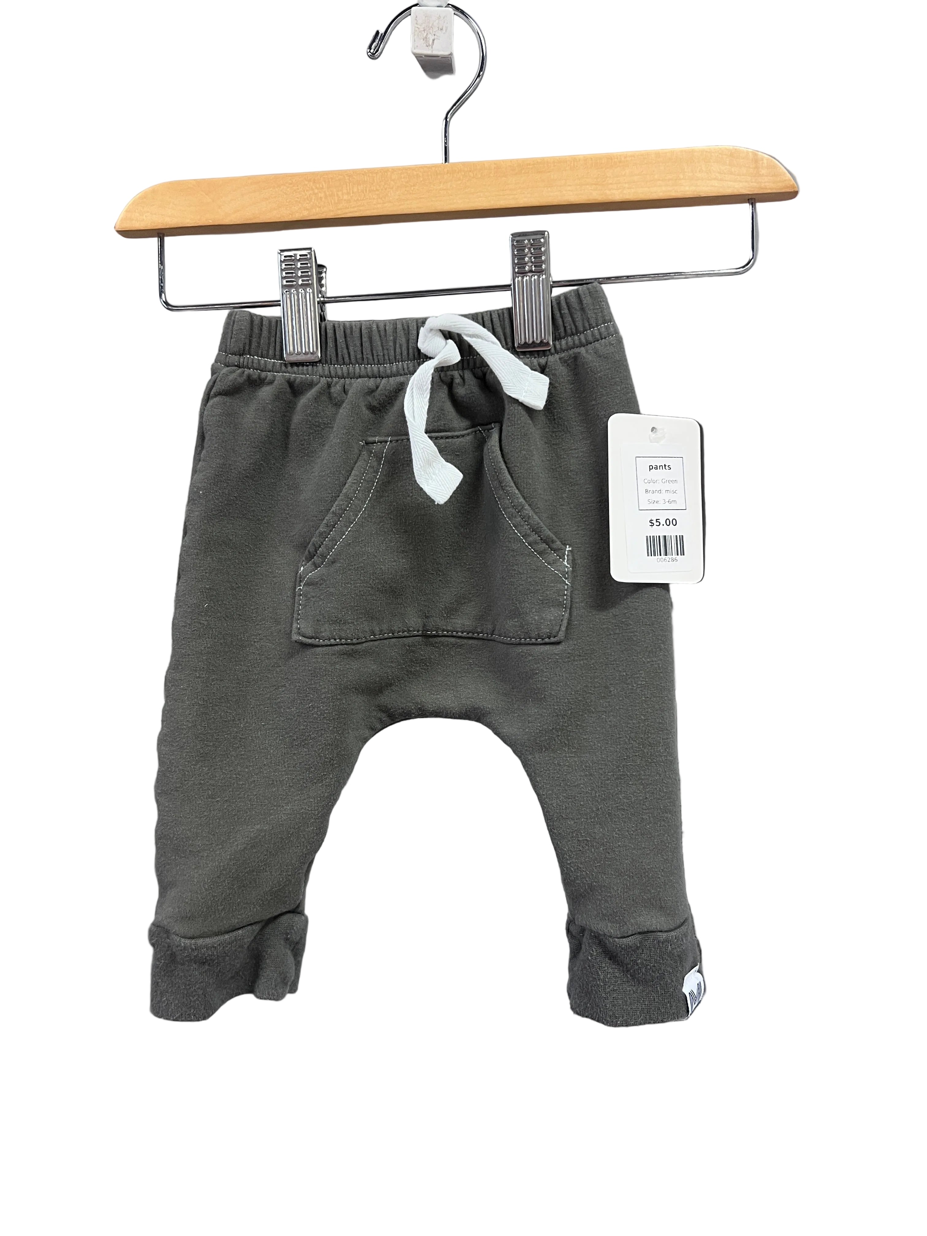 Green misc pants, 3-6m