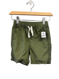 green Old Navy shorts, 2t
